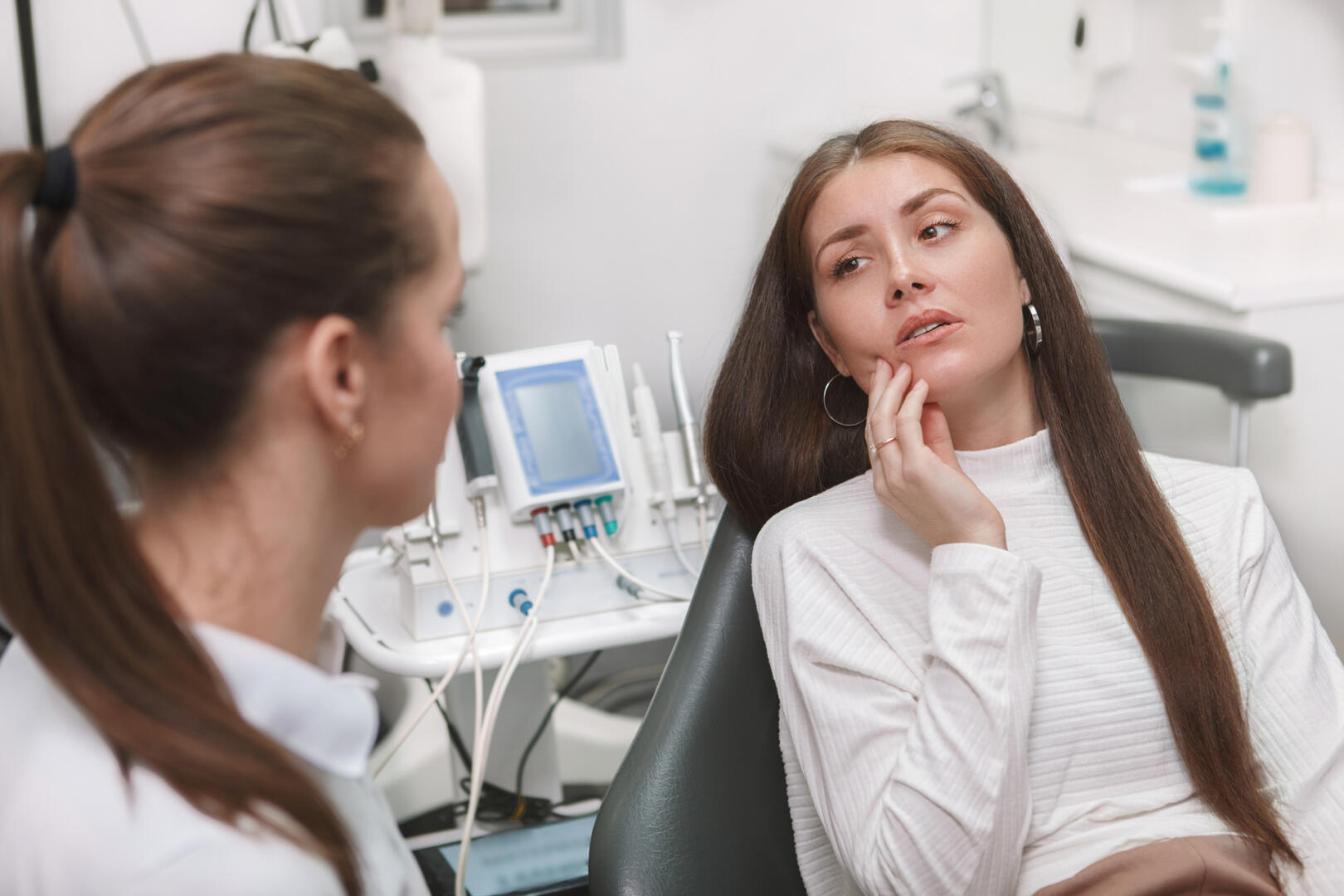 Female patient at ental clinic